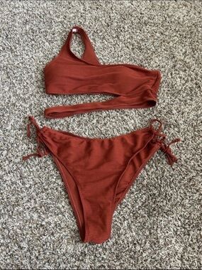 Asymmetrical rust brown bikini